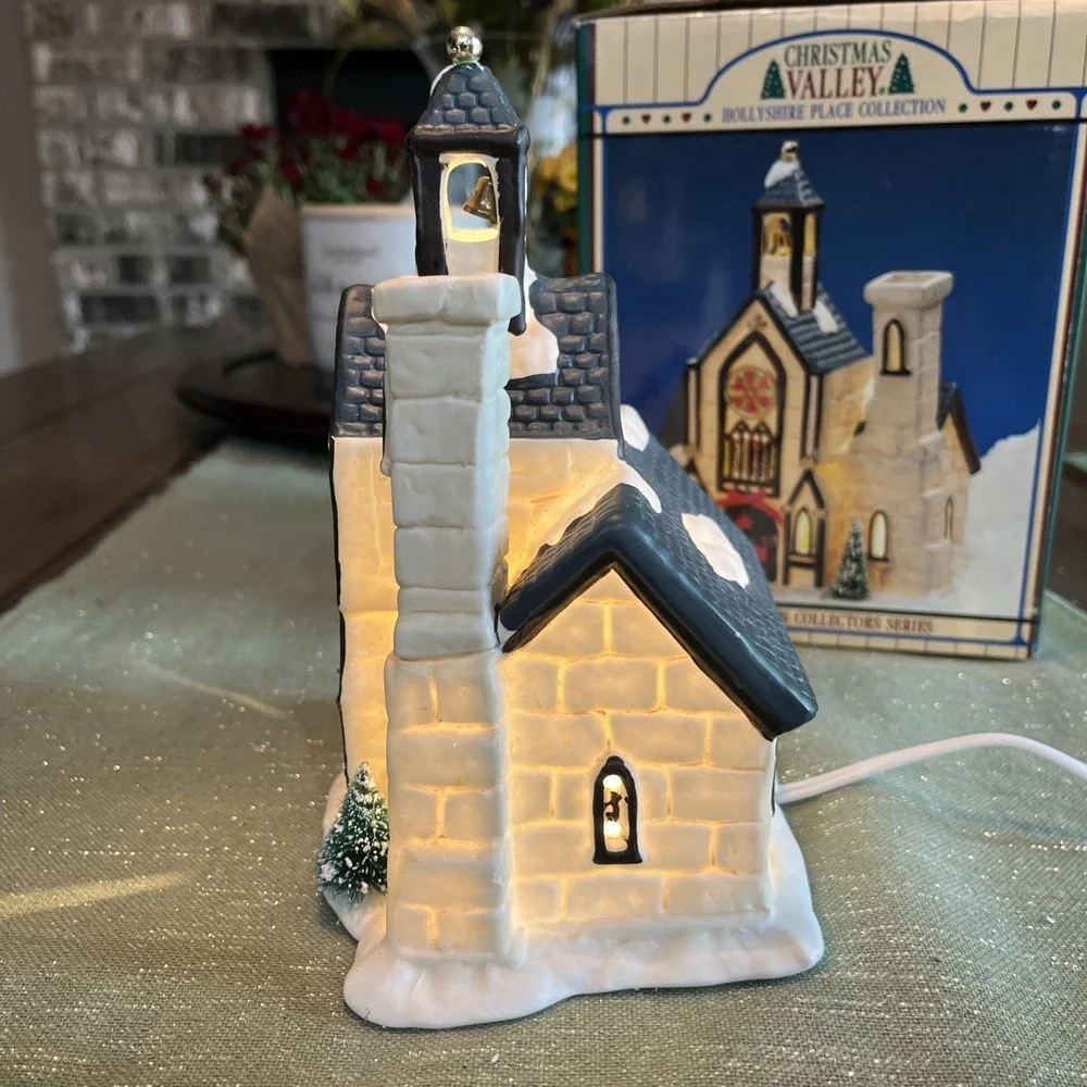 Christmas Valley vintage lighted